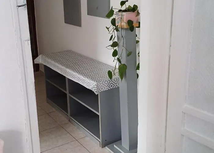 Апартамент Levski